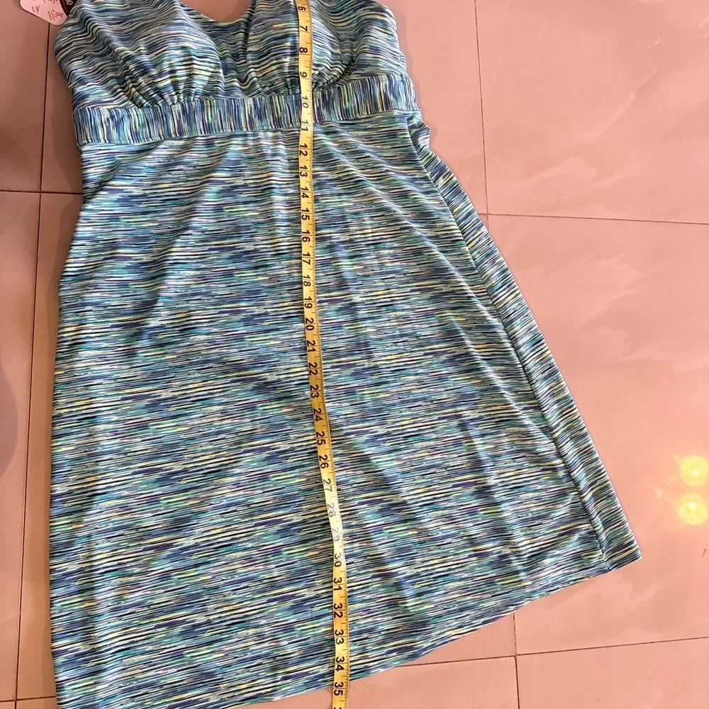 Stylish Blue and Green Halter Dress - Picture 5 of 14